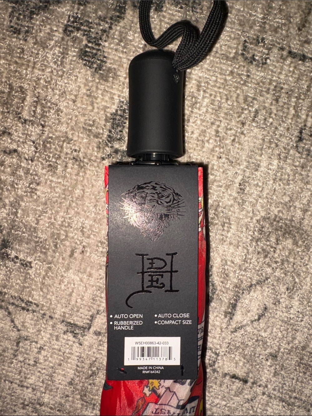 Ed Hardy Bundle - Picture 7 of 10